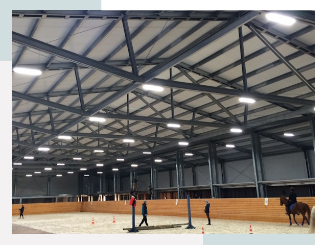 Строительство конных манежей от 606 руб в Мончегорск