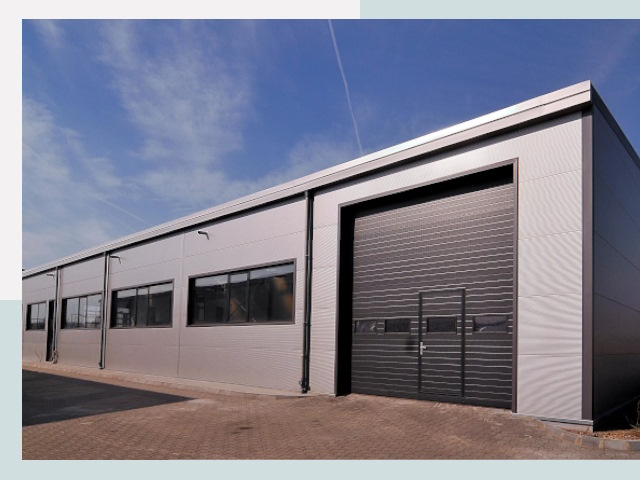 Быстровозводимые склады от СтальСтрой-Мнч по цене 606 руб.